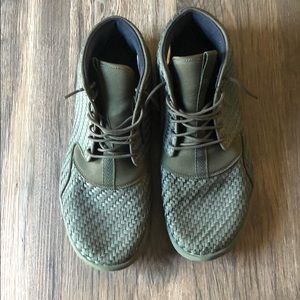 Worn 1 time Jordan Sneakers